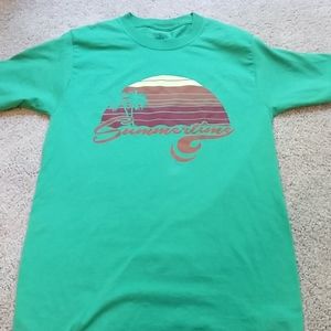 T-shirt 👕 size small. Summertime